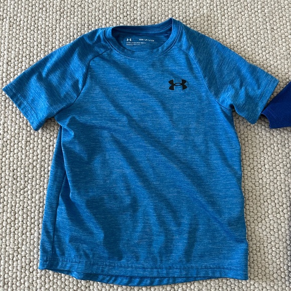 Boys youth small dri-fit tshirts, great condition! Under Armour and Nike - Picture 3 of 7
